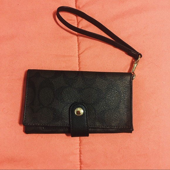 Coach Handbags - Brown Coach Wallet